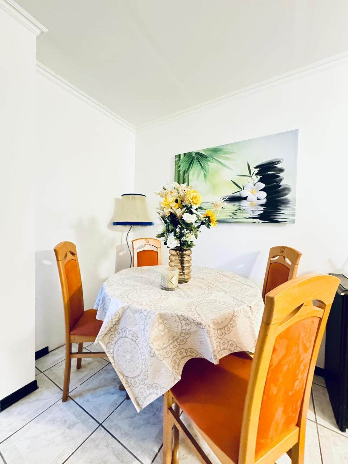 Cozy In A For Groups, 16-mins To Blumengaerten Wenen